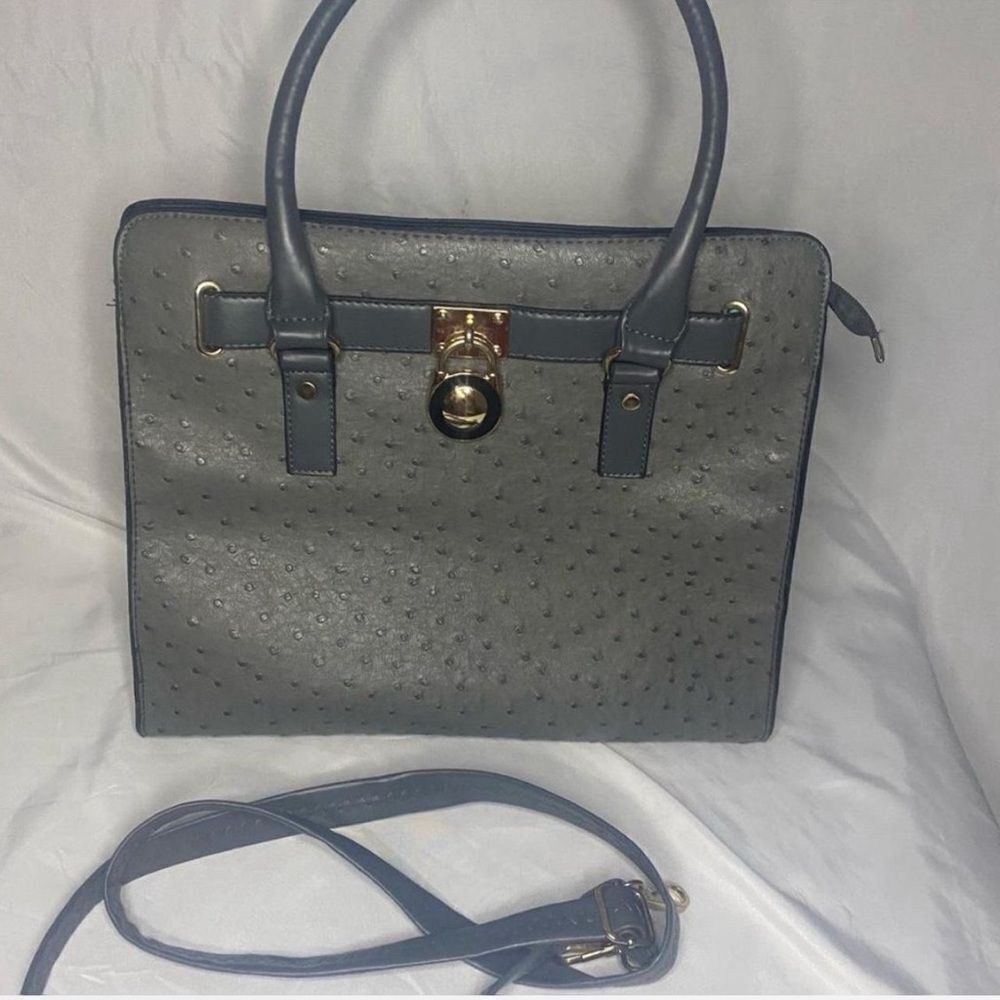 Faux ostrich leather Purse